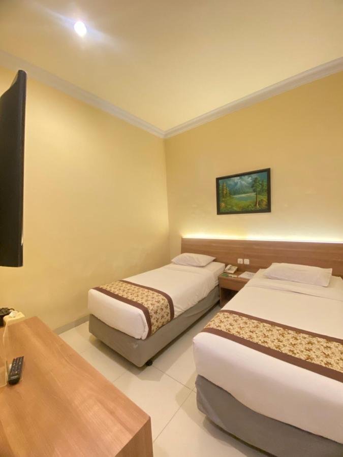 Riverstone Hotel & Cottage Batu  Εξωτερικό φωτογραφία