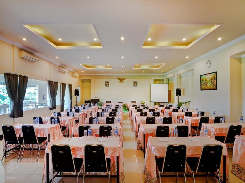 Riverstone Hotel & Cottage Batu  Εξωτερικό φωτογραφία